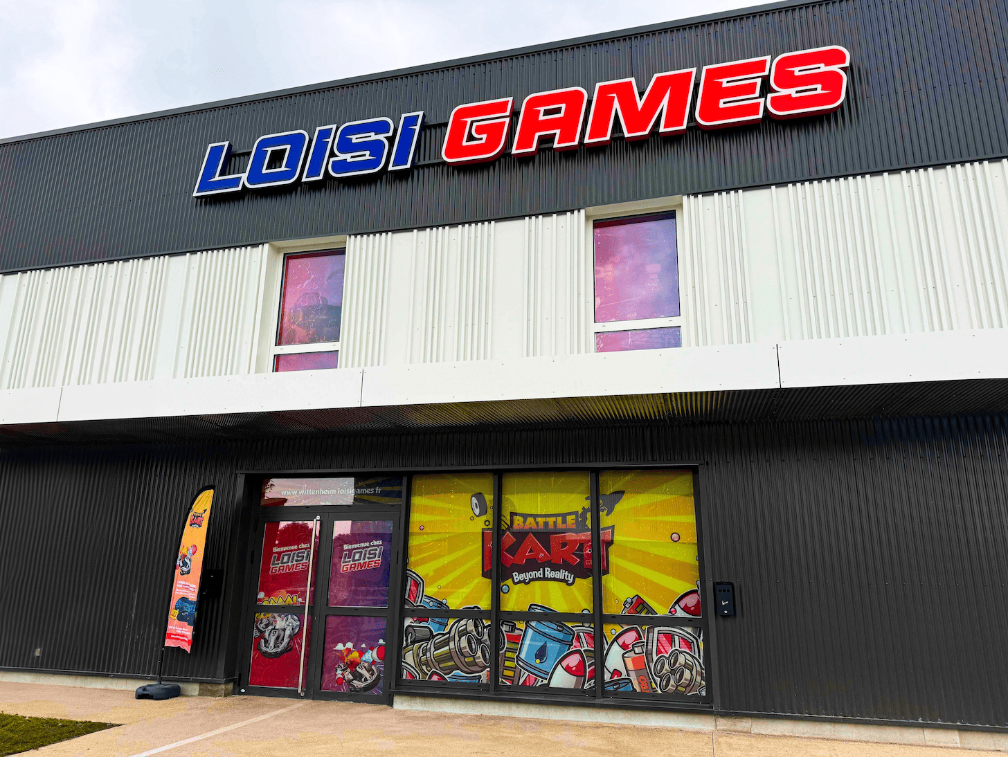 loisi wth facade